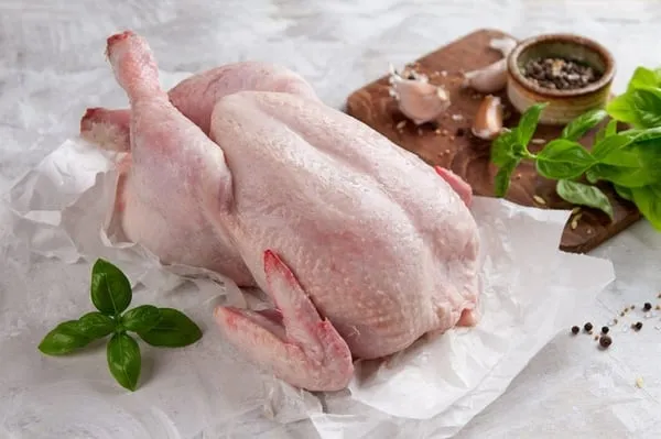 Whole Chicken with Skin — 500g pack